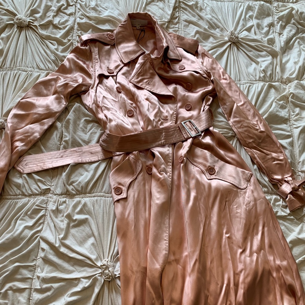Pink satin trench FLEUR DU MAL